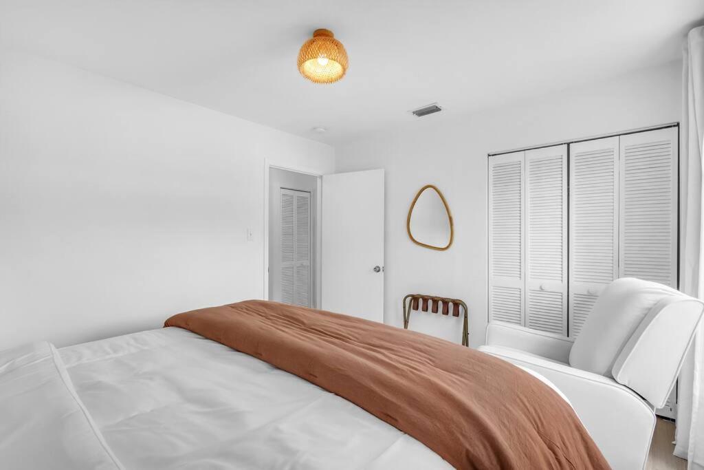 Сasa de vacaciones Modern 3 Bedroom Getaway With Parking In Coral Gables Miami
